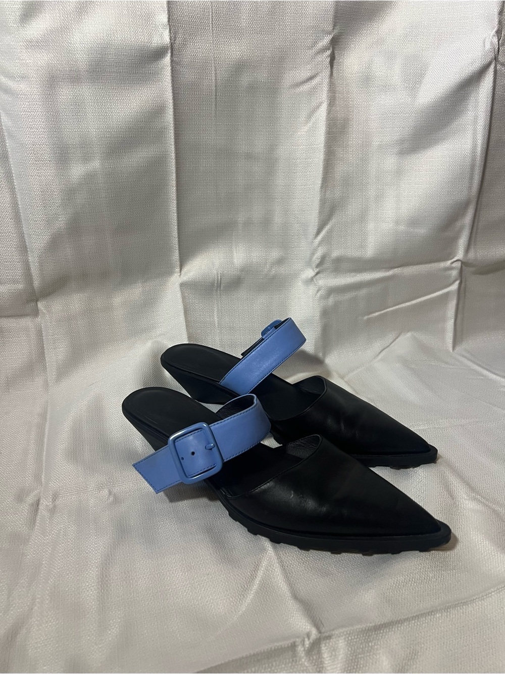 Camper Anita Black Pointed Mule with Light Blue Strap - Picture 9 of 10